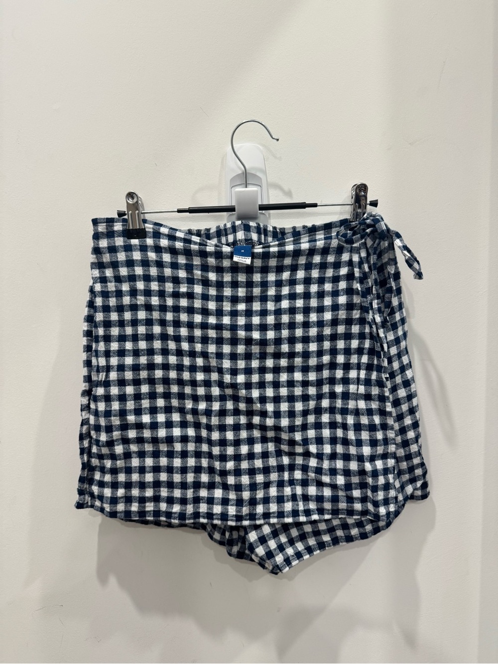 Old Navy Navy and White Gingham Skort